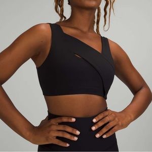 Lululemon Nulu Cross-Front Yoga Bra *Light Support, B/C Cups